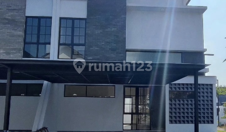 Rumah Furnish 2 Lantai Bagus di Bsb 2