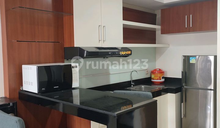 Furnished 2-Bedroom Apartment in the City Center 2
