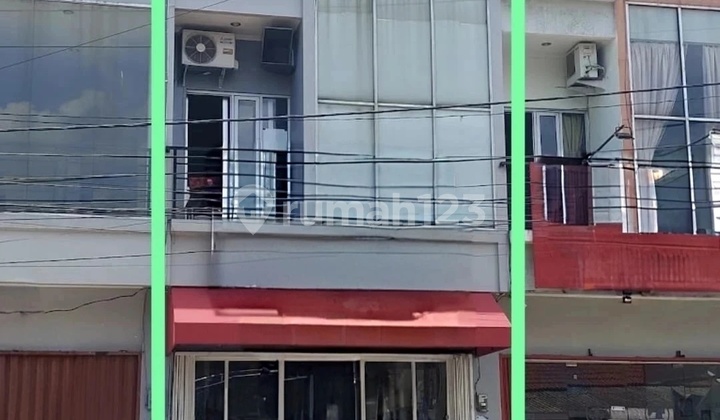 Ruko 3 Lantai di Tengah Kota Ruko 3 Lantai di Tengah Kota