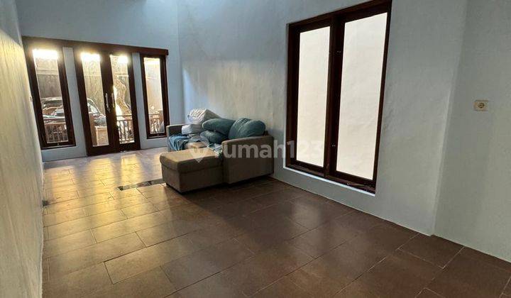 Big House 3 Bedrooms Semi Furnished In Sanur Bali  2