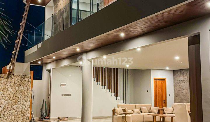 BRAND NEW 3BR LUXURY VILLA RICE FIELD VIEW IN KABA KABA MUNGGU TABANAN 1