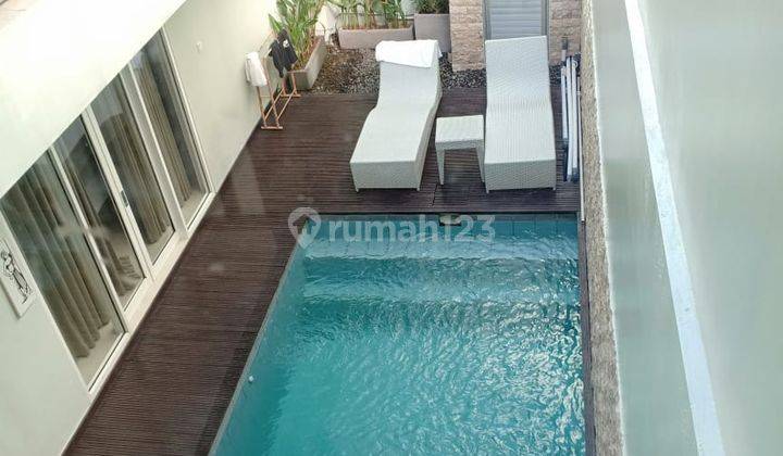 Beautiful 2 Floor 3 Bedroom Villa Full Furnished in Seminyak Bali 1