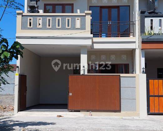 Rumah 2 Lantai 3 Kamar Murah Di Renon Bali 1