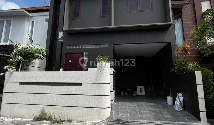 Modern Cluster House 2 Floors 3 Bedrooms in Renon Denpasar Bali 1