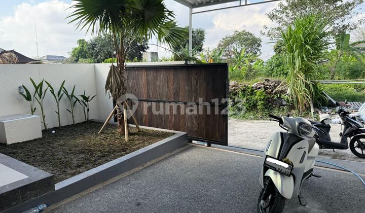 Rumah Baru Bagus 2 Lantai Modern Minimalis Murah di Dalung Bali