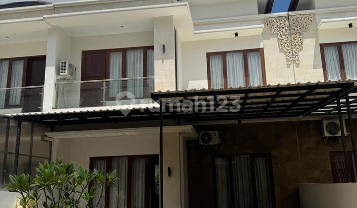 RUMAH 3BR ONE GATE SYSTEM FURNISHED 2 LANTAI DI SEMINYAK RUMAH 3BR ONE GATE SYSTEM FURNISHED 2 LANTAI DI SEMINYAK