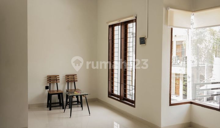 Rumah 2 Lantai Furnished Siap Huni di Sidakarya One Gate System 2