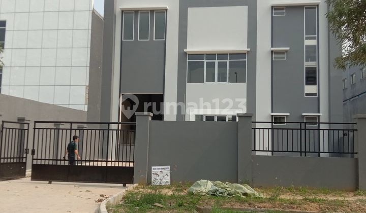 Disewakan Gudang Delta Silicon Lippo Cikarang Bekasi Jawa Barat Disewakan Gudang Delta Silicon Lippo Cikarang Bekasi Jawa Barat