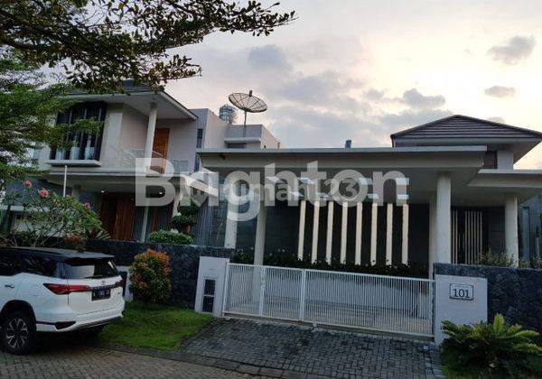 Rumah Mewah Araya Dengan Kolam Renang Siap Huni Nego Bebas 2