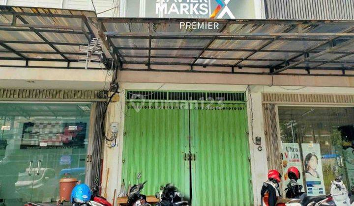 Ruko 3 Lantai Siap Huni di Jalan Dieng Malang Lokasi Poros  1