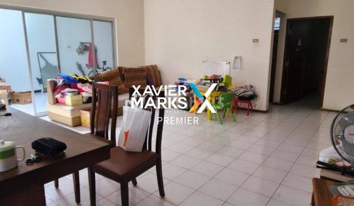 Dijual Rumah Klasik Terawat Daerah Bunga2, Soekarno Hatta 2