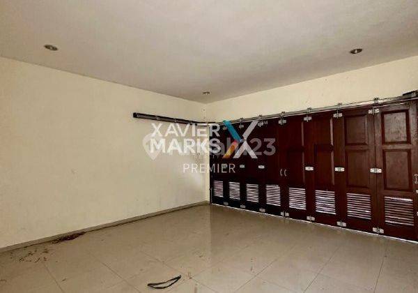 F049 Rumah Mewah Lokasi Emas di Kota Malang  2