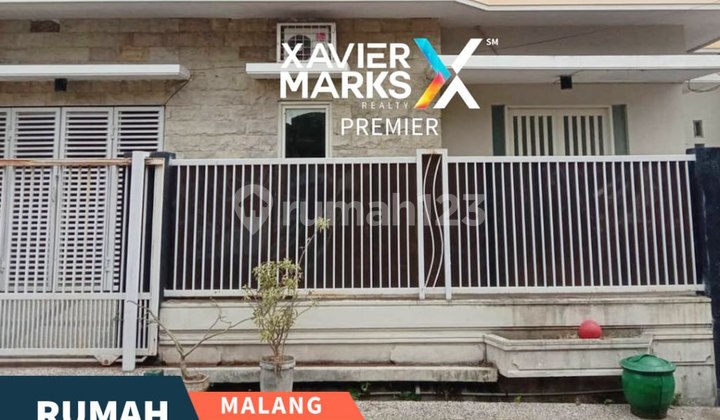Affordable 2-Story House for Rent in Ikan Ikan Malang Near Campus Affordable 2-Story House for Rent in Ikan Ikan Malang Near Campus