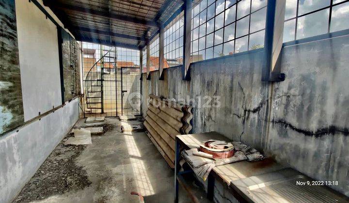 Gudang Dan Rumah di Cikawao , Bandung 7