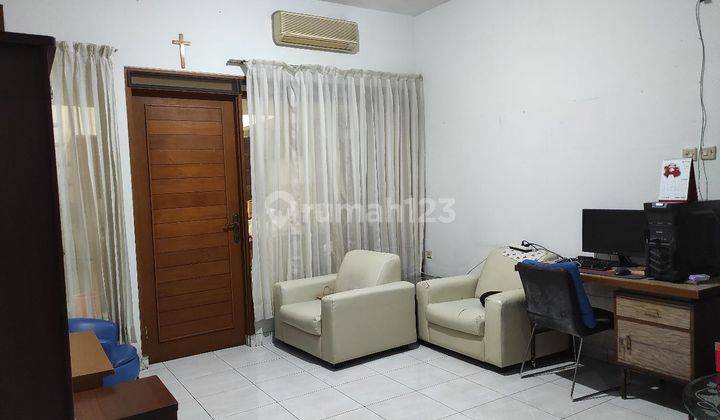 Rumah Bagus Unfurnished SHM di Tki 3, Bandung 1