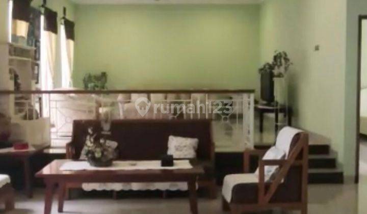 Rumah Sudah Renovasi Furnished SHM di Budi Sari, Bandung 1