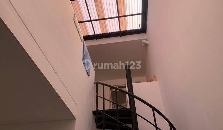 Rumah Bagus Semi Furnished SHM di Naganingrum Kbp , Bandung 2