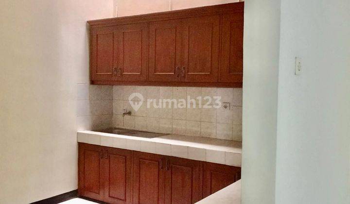 Turun Harga Rumah Hoek Cijagra 2