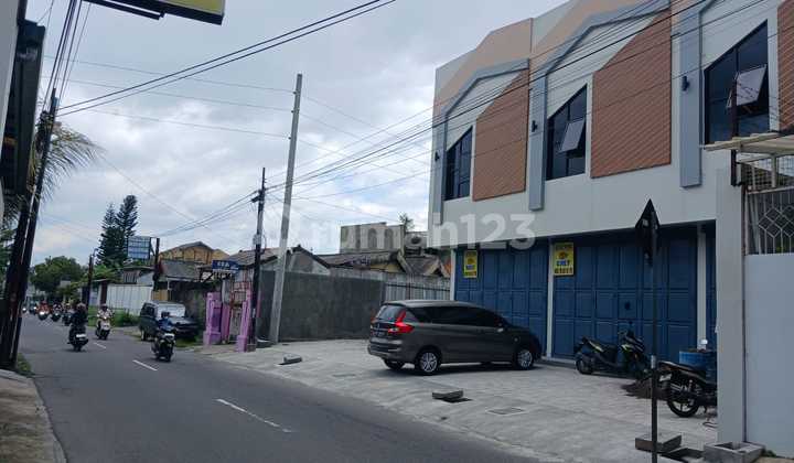 For Rent: Shop House in Tegalharjo, Jebres 2