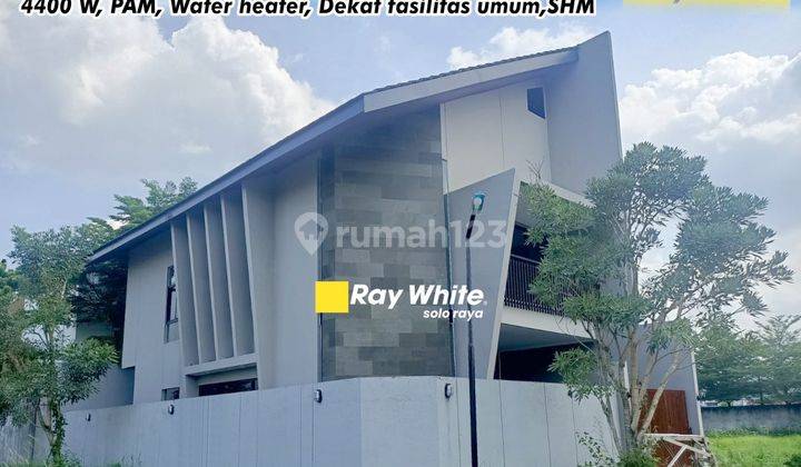 Rumah Solo Baru  1