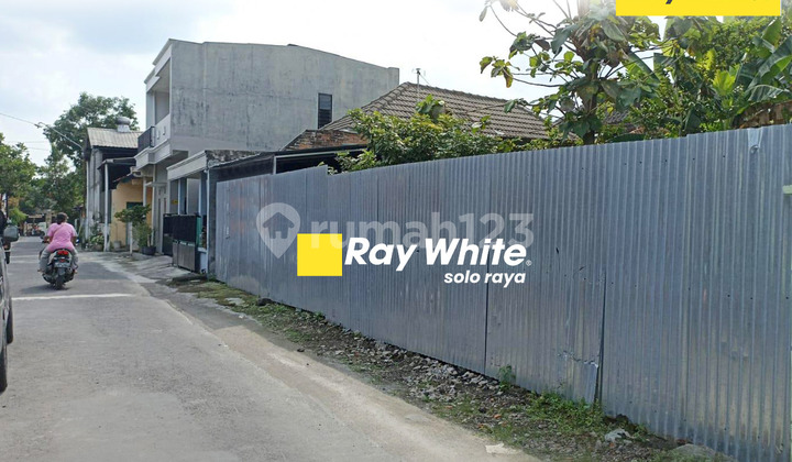 Tanah di mojosongo, Solo