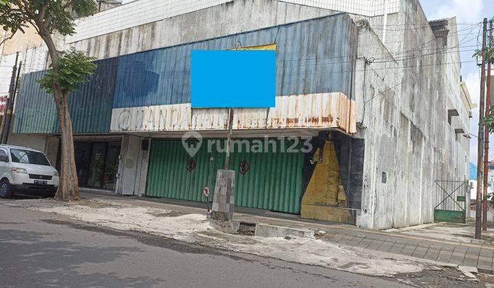 Dijual Rumah Bisa Untuk Usaha di Timuran, Banjarsari 2