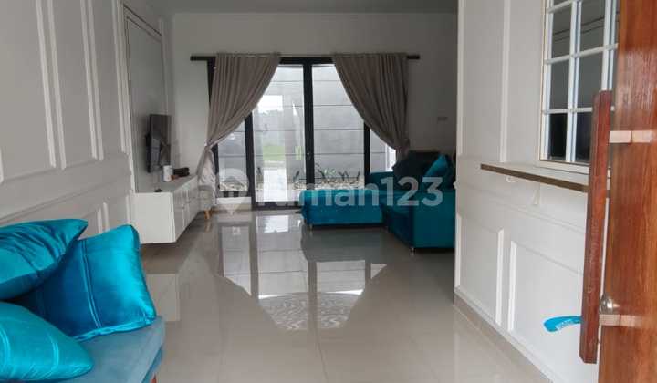 For Sale Modern 2-Story Elite Cluster House in Colomadu 2
