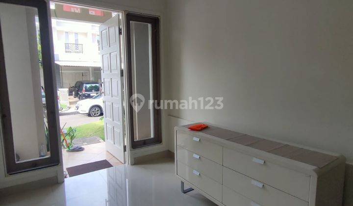 Dijual Rumah 2 Lantai di Cluster Pascal , Scientia Gading Serpong 2