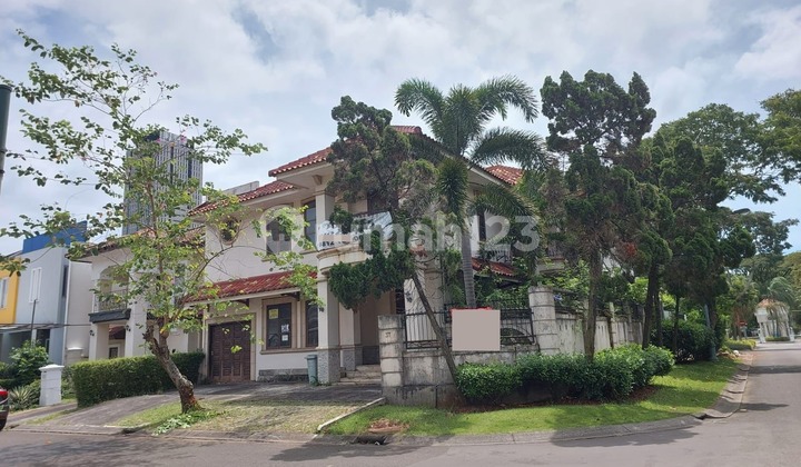 Dijual Rumah di Taman Baverly Golf , Lippo Karawaci