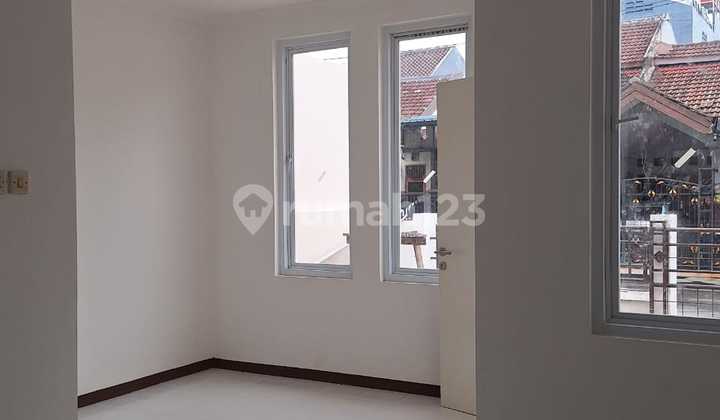 For Sale, Sector 1 C House, Gading Serpong 2