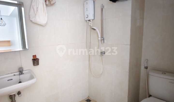 Dijual Apartment MTown tower Bryant lt 33, Gading Serpong