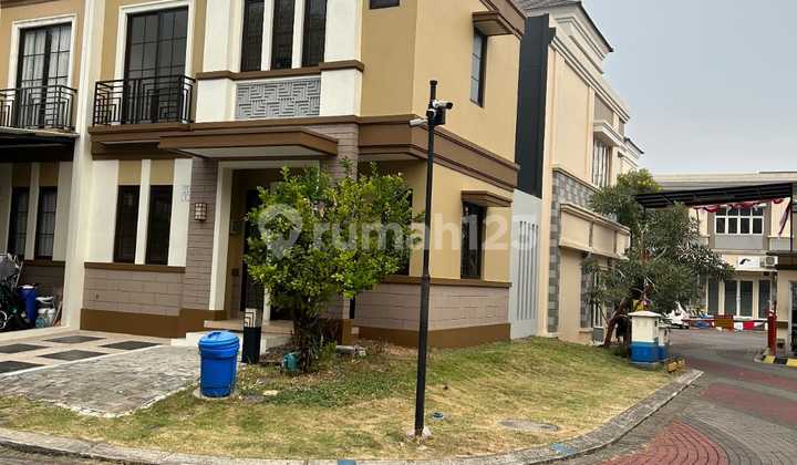 Dijual rumah rapi siap huni cluster Zeva , Savia, Bsd ( Dw )