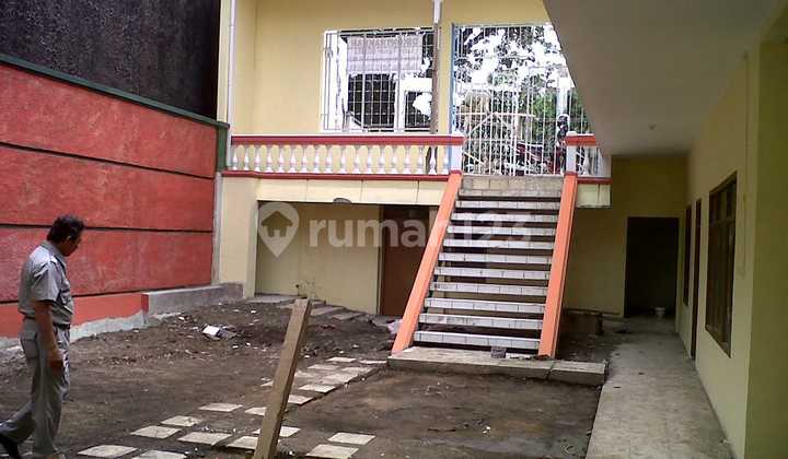 Rumah di Jalan Raya Kopo Bandung Akses Strategis dekat Tol Kopo 2