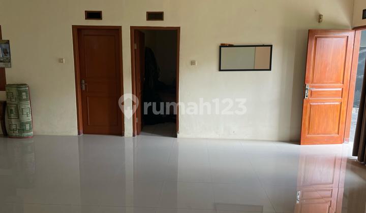 House in Taman Cibaduyut Indah, City Center, Close to Mekar Wangi. 2