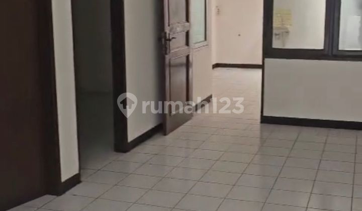 Rumah di Taman Kopo Indah Siap Huni Strategis Dekat Tol Margahayu Rumah di Taman Kopo Indah Siap Huni Strategis Dekat Tol Margahayu