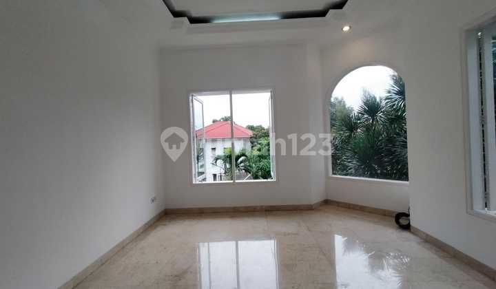 Di Sewa Rumah Dua Lantai di Puri Mutiara sp 2