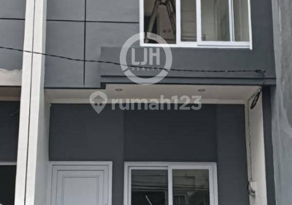 Dijual Rumah Brand New Murah Siap Huni Ukuran 53 di Banyo, Bcs, Kelapa Gading, Jakarta Utara