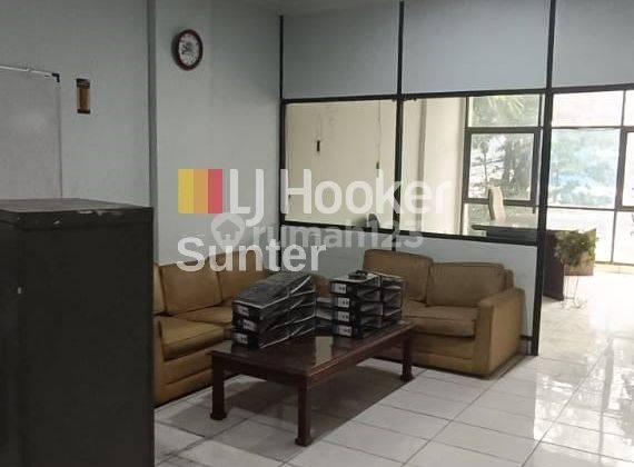 Gudang + Kantor Jual, Jl Kh Moh Mansyur Jakarta Barat 2