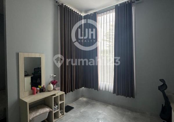 For Sale Nice Neat Clean Comfortable House on Jl Pelangi Indah, Kelapa Gading, North Jakarta 2