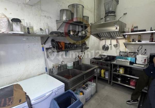 For Sale Citra8 Sunset Avenue Shop House with lake view, 63 sqm, negotiable price. 2