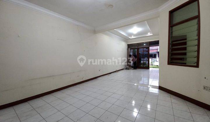 Disewakan rumah siap huni di Kembar mas 8