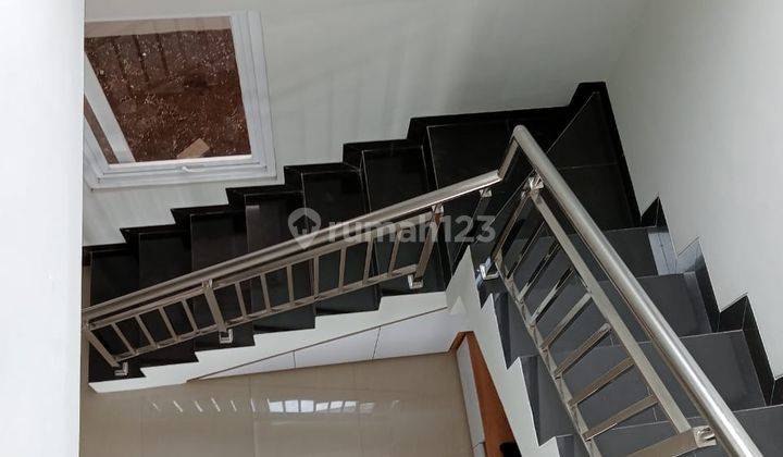 Disewakan rumah siap huni di Chantika Residence Padasuka  9