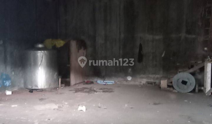 Disewakan gudang tengah kota di sayap Gatsu 3