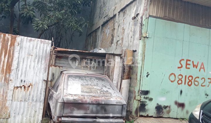 Disewakan gudang tengah kota di sayap Gatsu 5