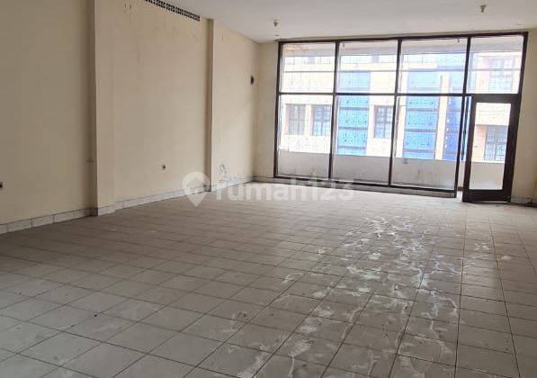 Dijual/disewakan ruko siap huni di mainroad Otista  5