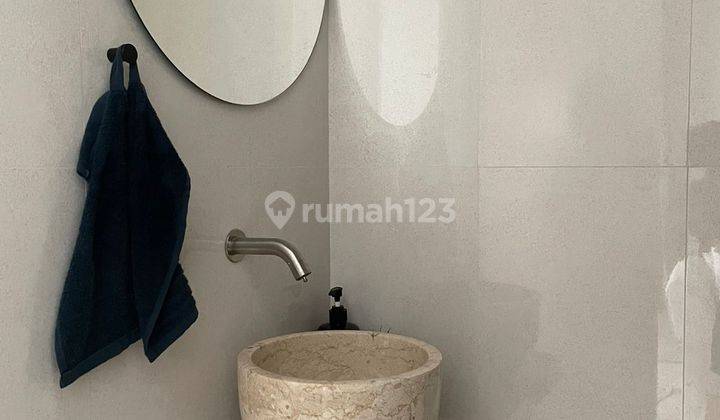 Dijual rumah siap huni full furnished di Gateway Residence  3