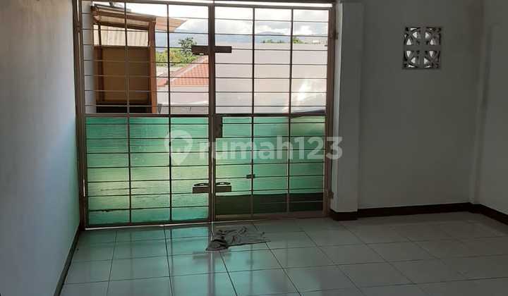 For Rent: Ready-to-Occupy Shop House in Sayap Pajajaran and Paskal 2