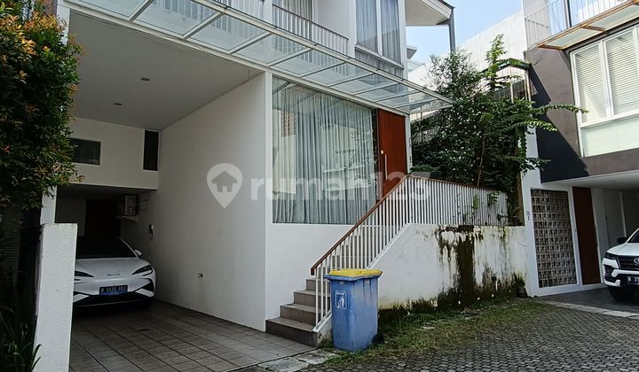 Termurah! Rumah Dalam Townhouse di Kemang Jaksel Fully Furnish Termurah! Rumah Dalam Townhouse di Kemang Jaksel Fully Furnish