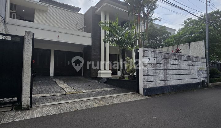For Rent/For Sale House in Kemang at an Attractive Price 2
