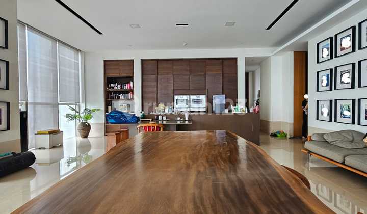 DIJUAL CEPAT APARTEMEN CANTIK DI DHARMAWANGSA RESIDENCE KEBAYORAN BARU 